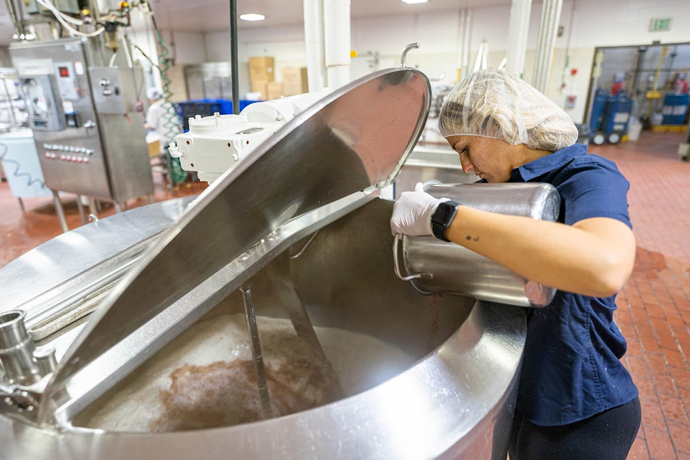 Food Manufacturing (Cert)