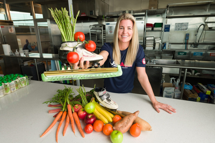 Fueling the Flame: How Alum Jen Day Powered the US Speedskating Team in Italy